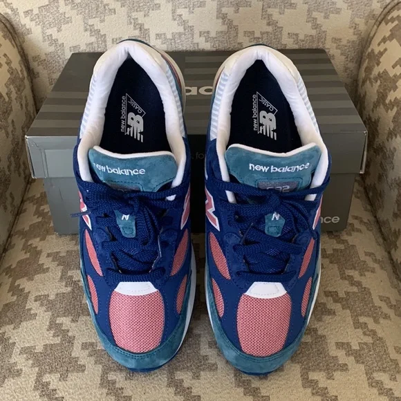 Mens New Balance 992 Made in USA Tropical size 9.5 with box RARE - Picture 3 of 9